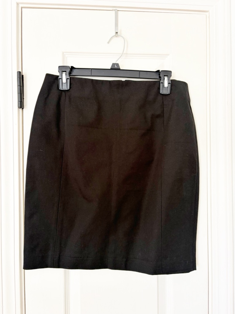 Banana Republic Black Pencil Skirt size 6
